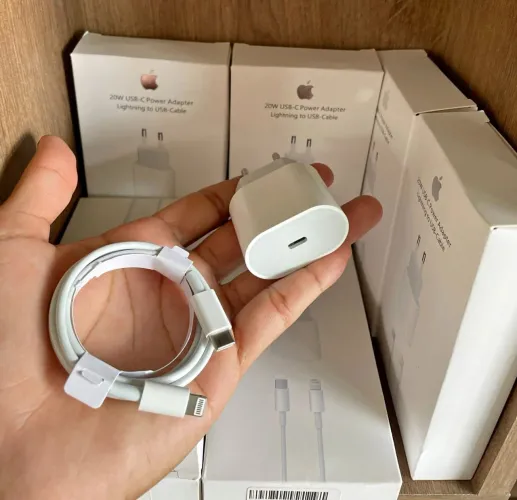 Carregador de iPhone turbo 20w Apple completo