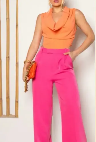 Corselet com gola