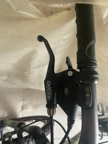 Bicicleta DaBombx Aro 29 toda Shimano Deore