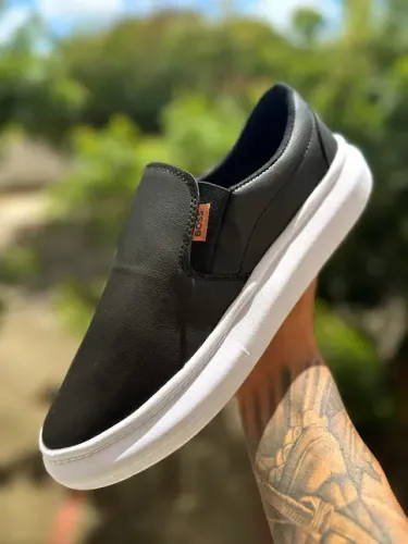 Sapatenis Luxo Lacoste casual