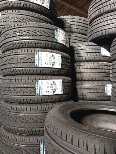 Oportunidade única! Pneus Starke remoldados aro 205/55-16 em mega promoção