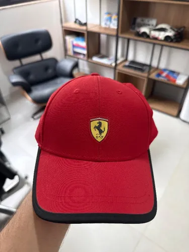 Boné Ferrari Puma Original