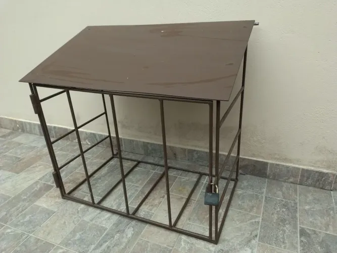 Grade de proteção para ar condicionado de janela 