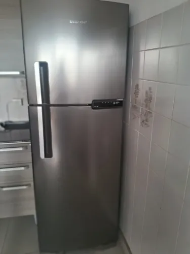 Geladeira Brastempo inox um ano de uso retirar no local bairro parque das nações 