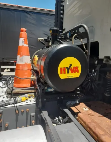 Bomba  Hidraulica para caçamba Hyva completa novíssima 