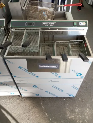 NZ. Fritadeira óleo elétrica 30 L 10000w METALCUBAS