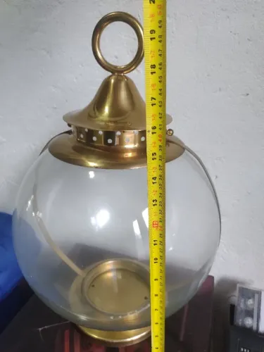 Lanterna De Mesa Decorativa Metálica Vidro Cúpula 