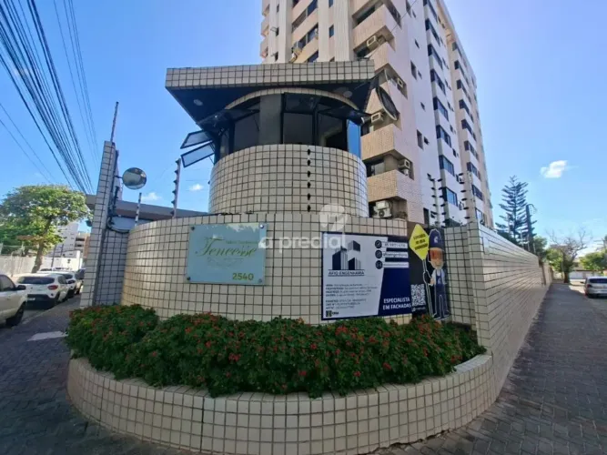 Locação de Apartamentos / Padrão na cidade de Fortaleza