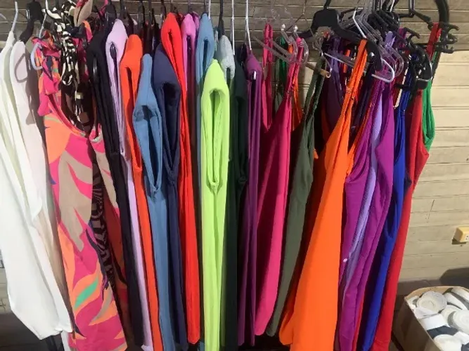 Vestidos de alcinha para o e outras peças para o verão.