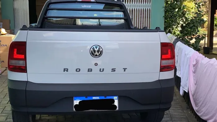 Volkswagen Saveiro Robust 1.6 Total Flex 8V 2023