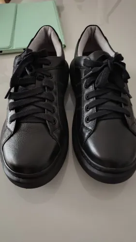 Sapato bernatoni na caixa. Nunca usado. 38