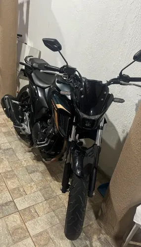 FZ 25 extra
