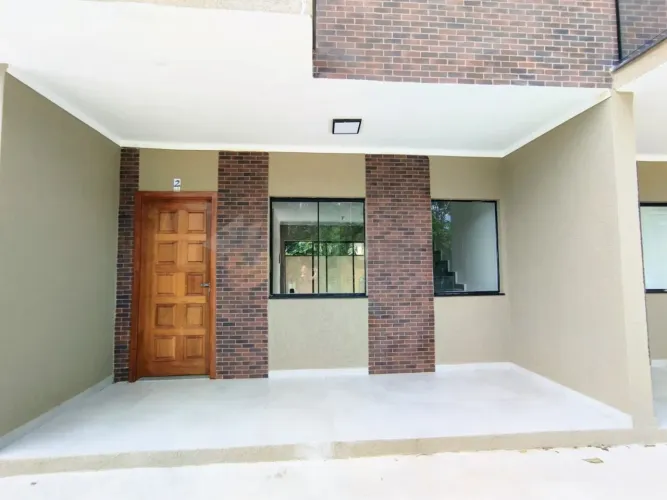 Sobrado com 2 dormitórios à venda, 82 m² por R$ 475.000,00 - Massaguaçu - Caraguatatuba/SP
