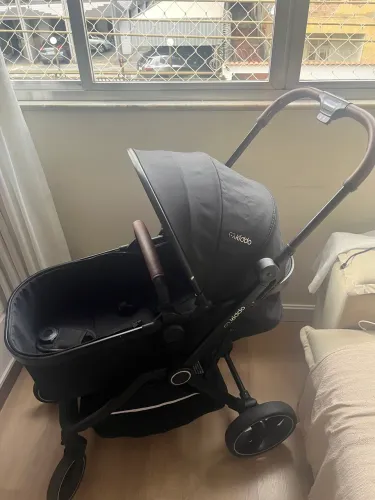 Kit Carrinho De Bebê Kiddo Nomad + Bebe Conforto E Base