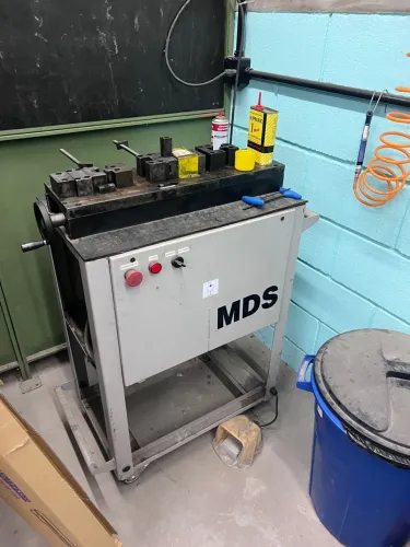 Máquina de Corte e Dobra de barramento de Cobre MDS