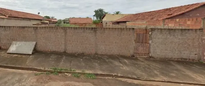 INVISTA NO SEU FUTURO: Terreno Perfeito para Seu Projeto dos Sonhos!