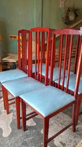 Conjunto de 6 caldeiras em madeira nobre .