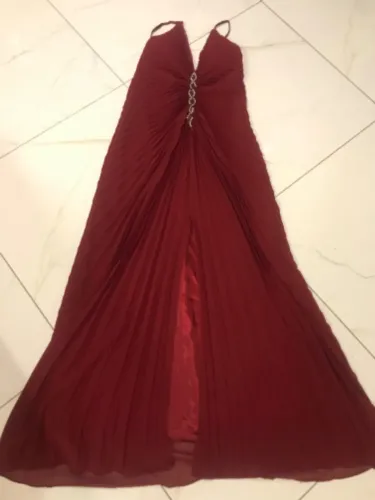 vestido vermelho adulto juvenil jovem senhora novo de seda com crepe e detalhes