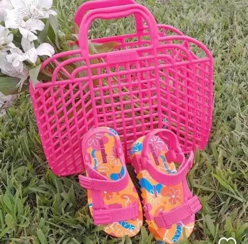 Mini Melissa com bolsa nova sem uso 