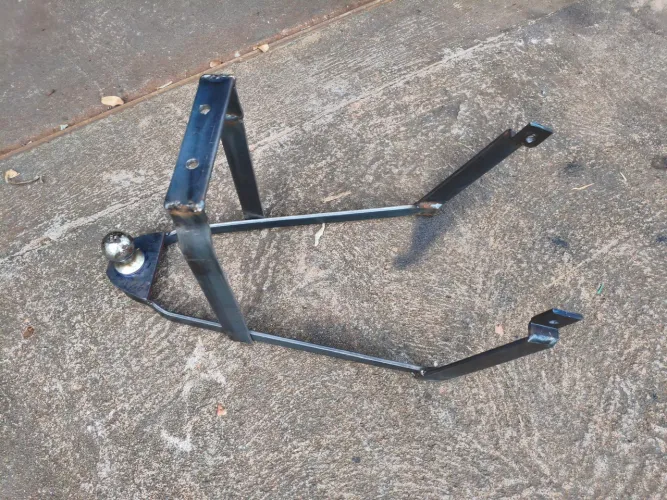 Faço engate para moto