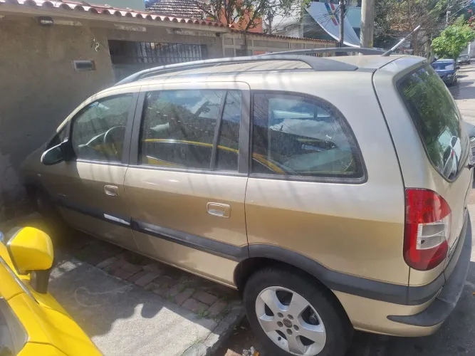 Zafira Elegance, 2016/2017 completo 