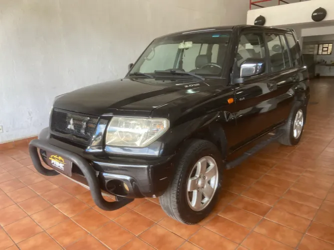 Mitsubishi Pajero TR4 2.0/ 2.0 Flex 16V 4X4 Mec. 2004