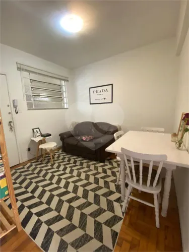 Apartamento a venda Paraíso 1 dormitório 1 banheiro 40 metros quadrados