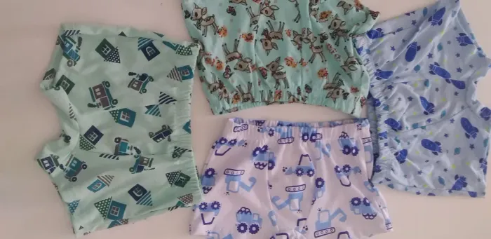 Cueca box infantil  uma dúzia  R$ 40,00