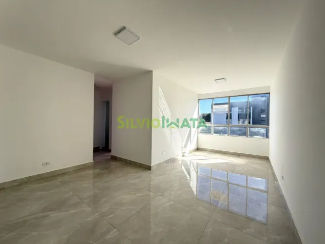 Apartamento a venda no Condomínio Residencial Carimã III - Maringá/PR
