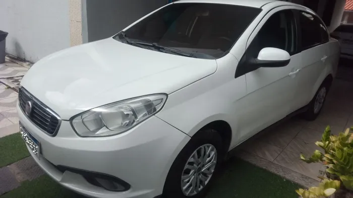 Fiat Grand Siena Attractive 1.0 Flex 8V 4P 2018