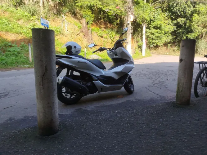 Vendo PCX 2026,sem detalhes moto zero de tudo
