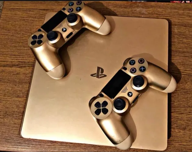 Console PlayStation 4 Slim 1TB Dourado - Sony