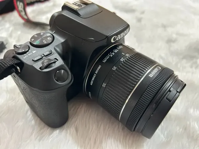 Canon EOS Rebel SL3 + Kit Completo com 3 Lentes | Excelente Estado