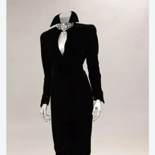 Vestido Thierry Mugler LEIA O ANUNCIO!