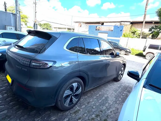 Geely EX5 MAX (elétrico) 2026