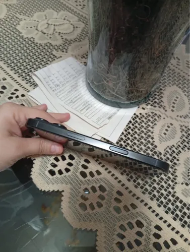 IPHONE 16 PRO - EXTRA