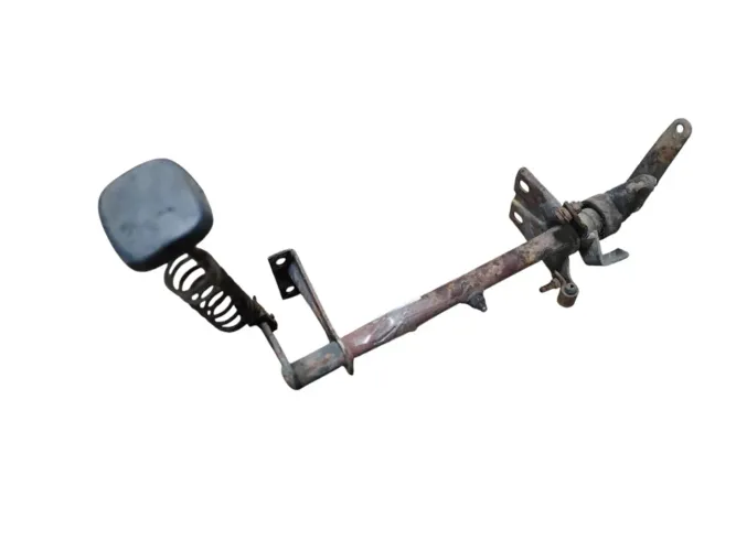 Suporte Eixo Pedal Freio Motor Mercedes Benz 1111 1113
