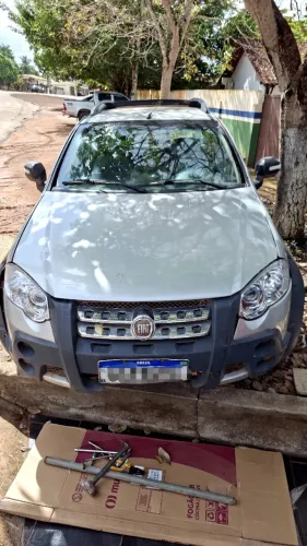 Fiat Strada Adventure1.8/ 1.8 Locker Flex CD 2011