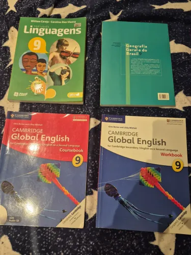 Livros de cursinho de medicina