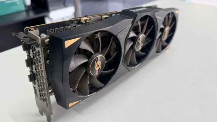 Placa de video RTX 3080ti 12gb