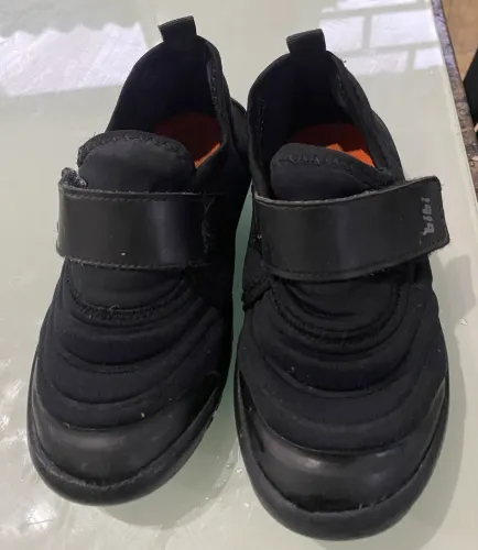 Lotinho sapatos tamanho 26