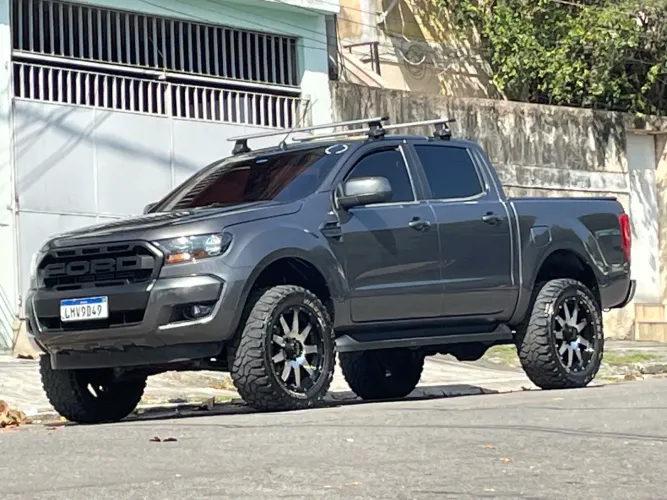 Ford Ranger XLS 2.2 4X2 CD Diesel Aut. 2019
