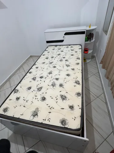 Cama solteiro 