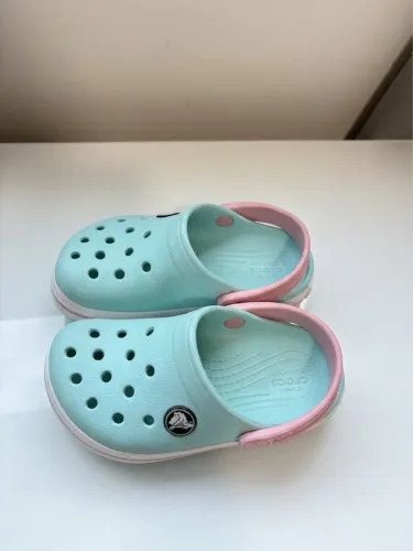 Crocs infantil