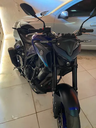 Mt 03 para pessoas exigentes moto sem detalhes 