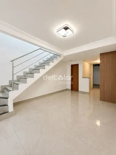 Casa para locação com 2 quartos (2 suítes) armários planejados e uma vaga, Piratininga (Ve