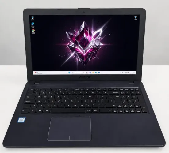 ASUS VIVOBOOK | i5 8ª GERAÇÃO | SSD 256GB | 8GB RAM | 15.6