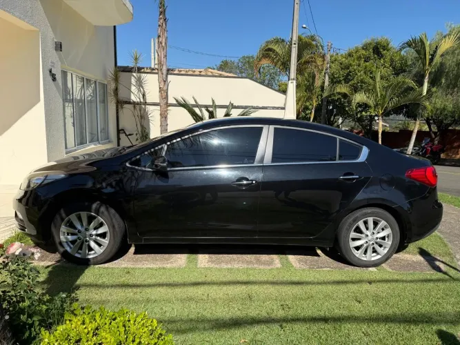 Kia Motors Cerato 1.6 16V Flex Aut. 2015