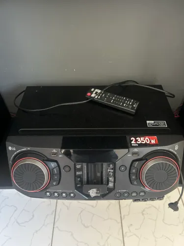 Som LG 2350w de potência 