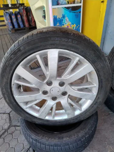 Roda Sentra